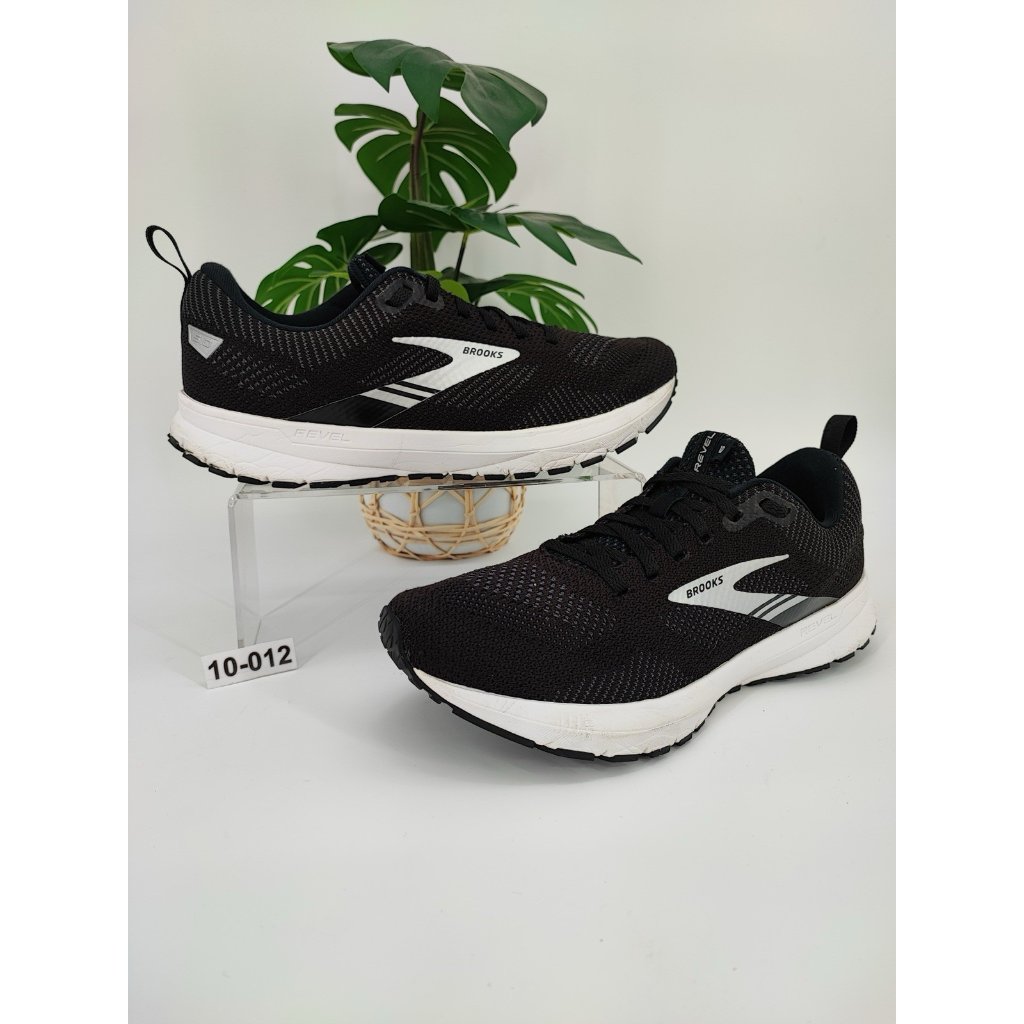 Brooks Revel 5 Women's Size 10.5 B Us Mesh Black Running Shoes 1203611b036